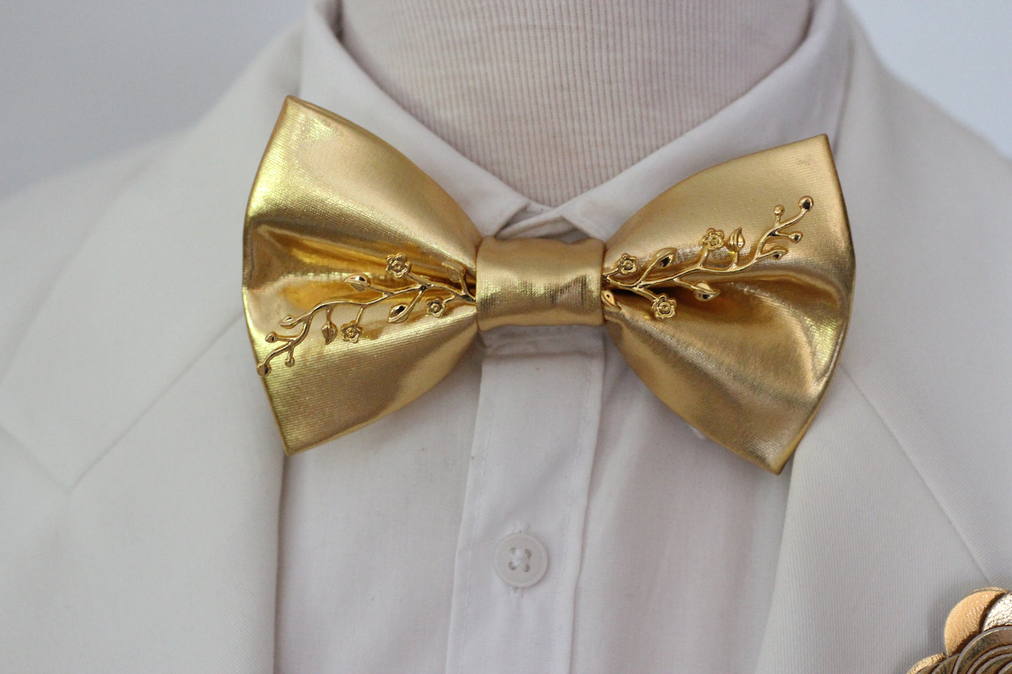 Goldene Herrenfliege