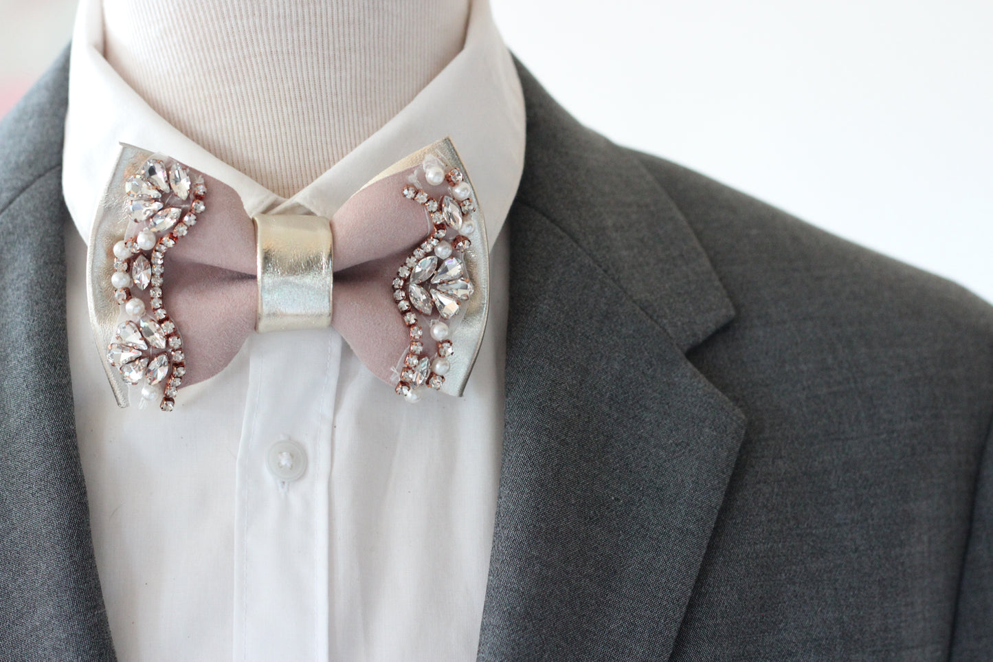 Beige Ecru Brautigam Hochzeit Fliege mitt Strasssteinen