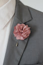 Zartrosa Blumenanstecknadel