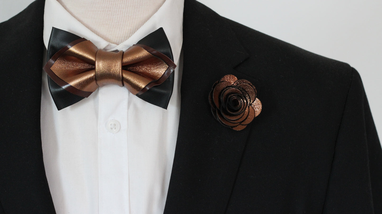 Schwarze Herrenfliege aus Leder mit Ansteckblume