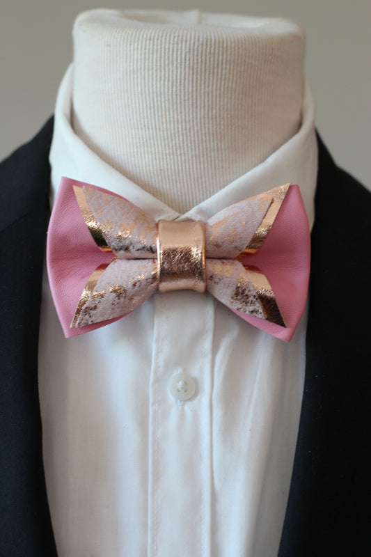 Rosegoldene Pink Herren Fliege aus Leder