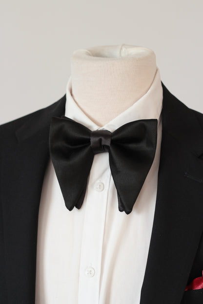 Schwarze herren fliege aus Satin
