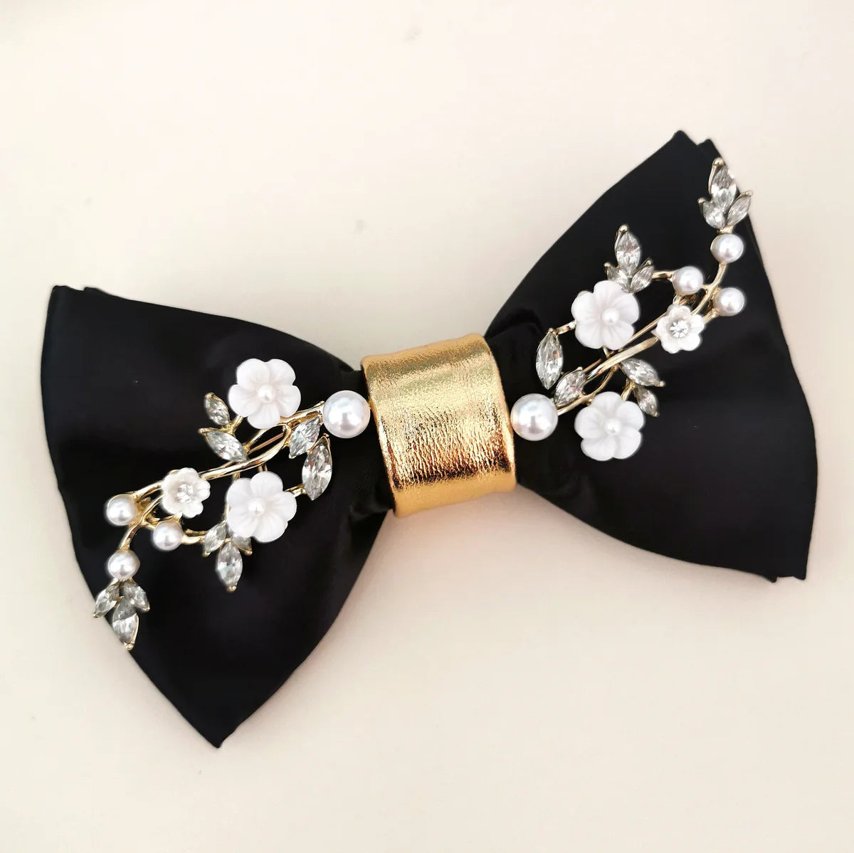 Herrenfliege, Fliege für Herren, Schleife Herren, Männer Fliege, Fliege elegant, Satin Fliege, Samt Fliege, Fliege mit Strasssteinen, Glänzende Fliege, Hochzeit, Festlich, Business